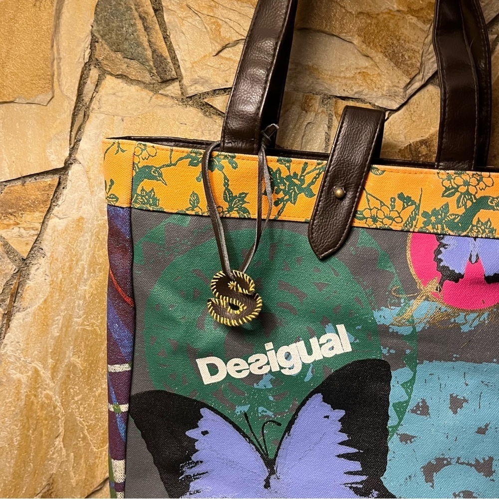 Desigual vintage stand out colourful Tote Bag - perfect for spring and summer - Picture 3 of 16